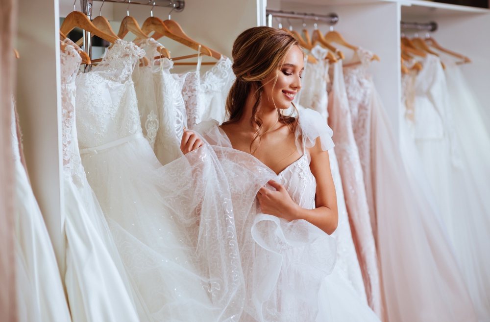 Top 5 Tips for Wedding Dress Fitting In 2023