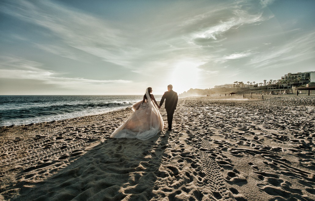 How to choose the best beach wedding dress in 2022 [Orange County]: