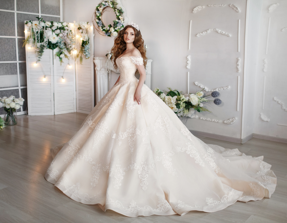 2ae6d9e58e Unique Spring Wedding Dress Styles for 2023