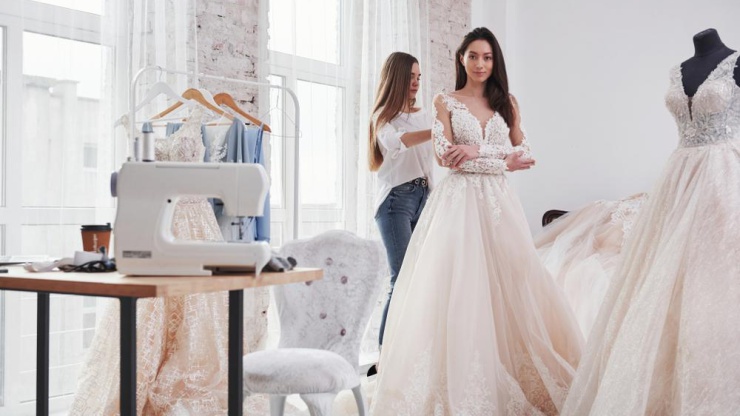 How to Find the Perfect Wedding Dress Alterations Service