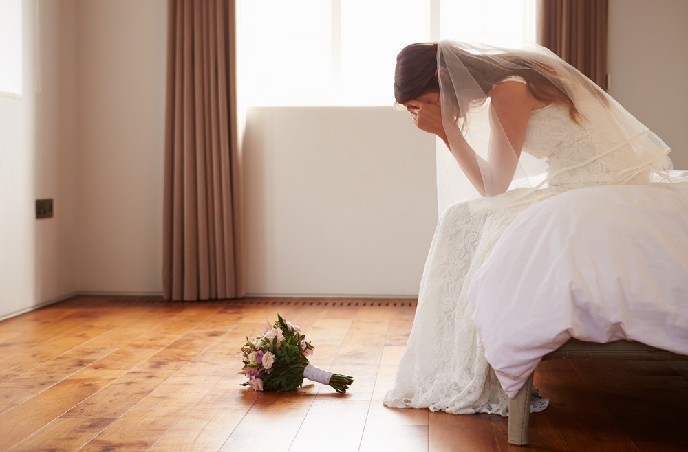 How to Deal with Wedding Dress Regret