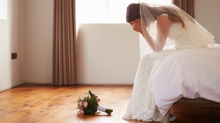 How to Deal with Wedding Dress Regret