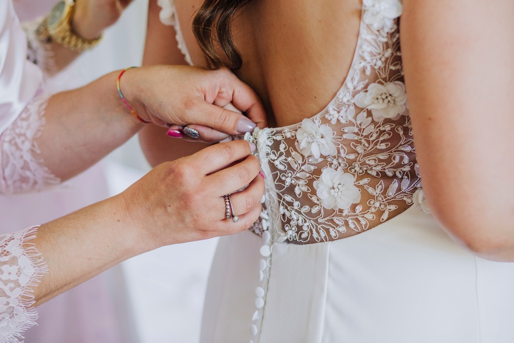 How many wedding dress fittings for perfect bridal alterations