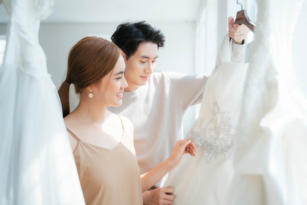 How many wedding dress fittings for perfect bridal alterations